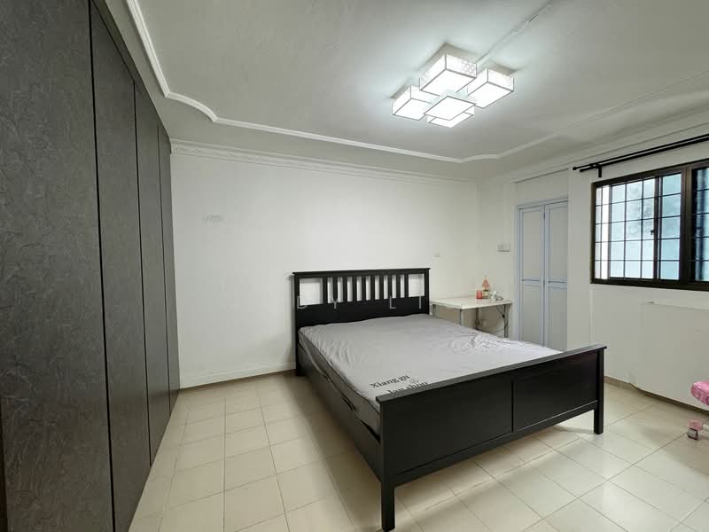 527 Hougang Avenue 6, 527 Hougang Avenue 6, 3 Bedrooms, 1,302 sqft, HDB Flat For Rent, by Judy Liu, 25300463 - PropertyGuru.com.sg