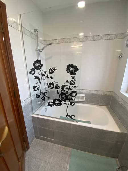 7 Kew Avenue, 7 Kew Avenue, 4 Bedrooms, 3,000 sqft, Terraced House For Rent, by Marie Tan Mei Li, 25300529 - PropertyGuru.com.sg