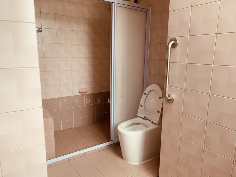 Lakeside Tower, 9G Yuan Ching Road, 3 Bedrooms, 1,969 sqft, Apartment For Rent, by Andrew Yap, 25300608 - PropertyGuru.com.sg