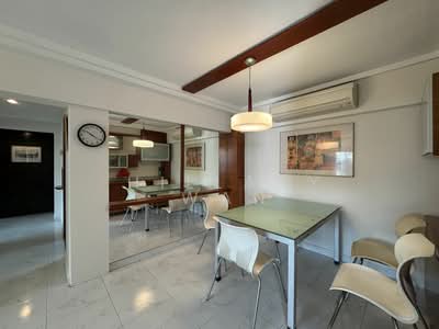 For Rent - 102 Spottiswoode Park Road