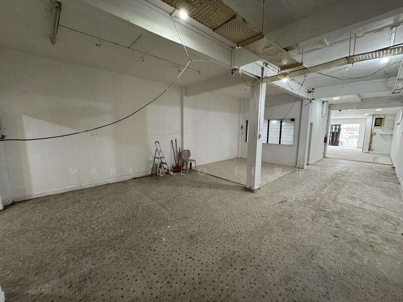 Shophouse for Sale in Lorong 15 Geylang, Lorong 15 Geylang, 1,334 sqft, Shop / Shophouse For Sale, by Mark Yeo (杨复中), 25301875 - CommercialGuru.com.sg