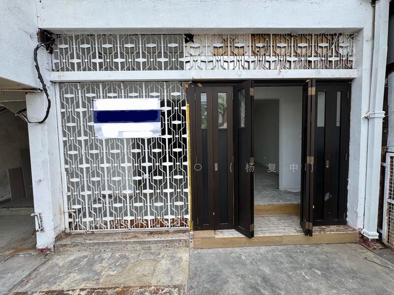 Shophouse for Sale in Lorong 15 Geylang, Lorong 15 Geylang, 1,334 sqft, Shop / Shophouse For Sale, by Mark Yeo (杨复中), 25301875 - CommercialGuru.com.sg