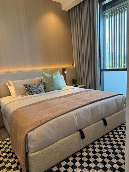 For Sale - 19 Nassim