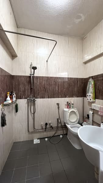 139 Potong Pasir Avenue 3 HDB Flat For Sale at S$ 860,000 | PropertyGuru Singapore