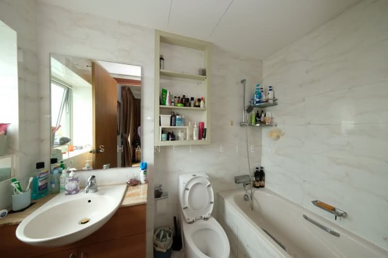 Whitewater, 21 Pasir Ris Street 72, 2 Bedrooms, 958 sqft, Executive Condominium For Sale, by Shanel Liew, 25303126 - PropertyGuru.com.sg
