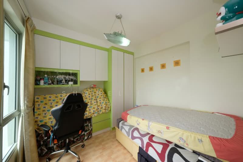 Whitewater, 21 Pasir Ris Street 72, 2 Bedrooms, 958 sqft, Executive Condominium For Sale, by Shanel Liew, 25303126 - PropertyGuru.com.sg