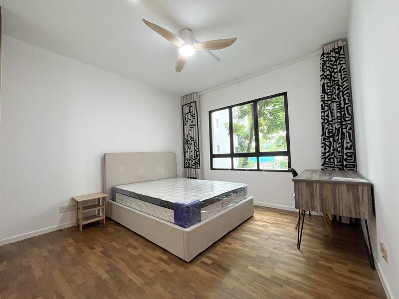 master bedroom ensuite