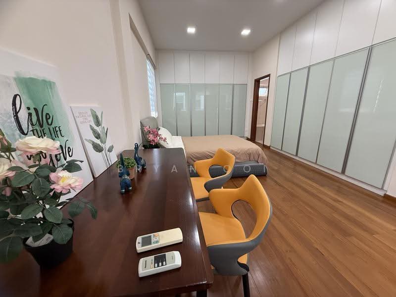 Chuan Place, Hougang / Punggol / Sengkang, Room Rental, 300 sqft, Semi-Detached House For Rent, by Bryan Ooi, 25304174 - PropertyGuru.com.sg
