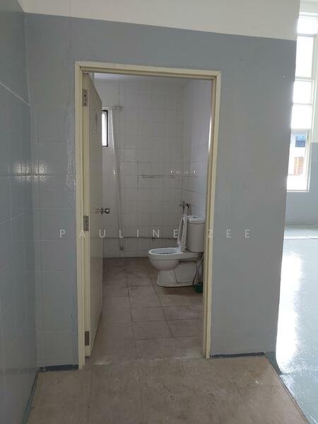 Enterprise Centre, 20 Bukit Batok Crescent, 7,660 sqft, Light Industrial (B1) For Rent, by Pauline Zee, 25304357 - CommercialGuru.com.sg