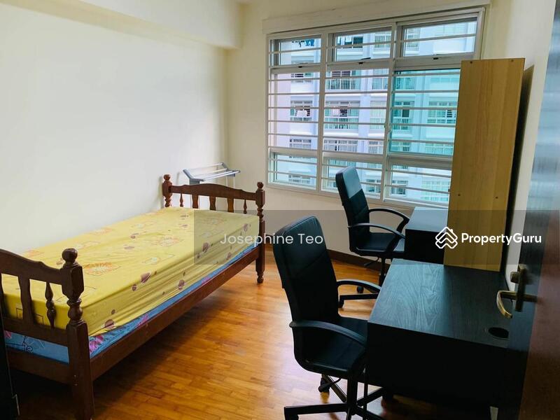 For Rent - 275C Compassvale Link