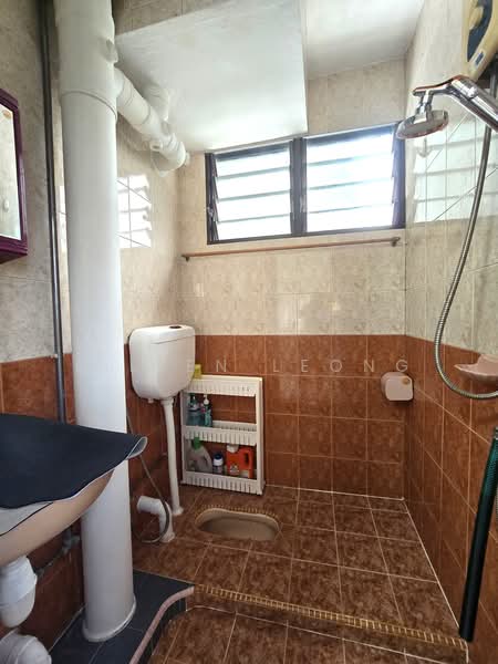 631 Ang Mo Kio Avenue 4, 631 Ang Mo Kio Avenue 4, 2 Bedrooms, 721 sqft, HDB Flat For Rent, by Eileen Leong, 25305841 - PropertyGuru.com.sg
