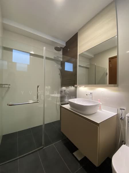 Prestige Heights, 348 Balestier Road, 1 Bedroom, 861 sqft, Apartment For Rent, by Yvonne Yang Suet Wan, 25305990 - Bathroom - Upper Level - PropertyGuru.com.sg