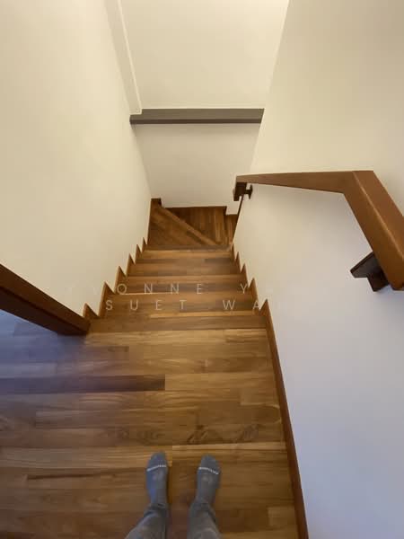 Prestige Heights, 348 Balestier Road, 1 Bedroom, 861 sqft, Apartment For Rent, by Yvonne Yang Suet Wan, 25305990 - Staircase - PropertyGuru.com.sg