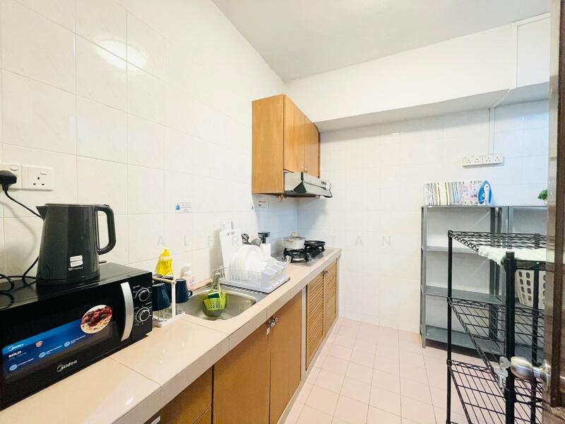 International Plaza, 10 Anson Road, Room Rental, 250 sqft, Apartment For Rent, by Alfred Tan, 25306002 - PropertyGuru.com.sg