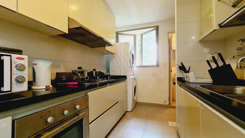 04-04 KITCHEN