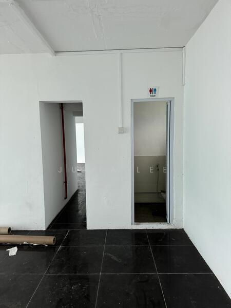 Upper bukit timah road, Clementi Park / Upper Bukit Timah, 440 sqft, Other Retail For Rent, by Julia Lee, 25306157 - CommercialGuru.com.sg