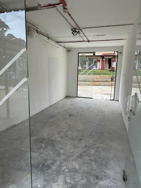 Upper bukit timah road, Clementi Park / Upper Bukit Timah, 440 sqft, Other Retail For Rent, by Julia Lee, 25306157 - CommercialGuru.com.sg
