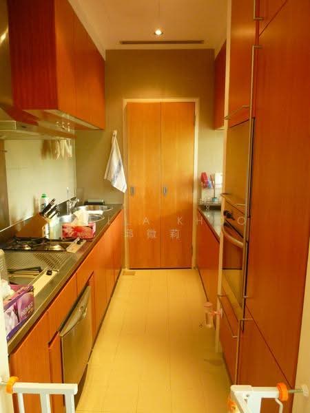 The Paterson Edge, 26 Paterson Road, Orchard / River Valley, 2 Bedrooms, 990 sqft, Apartment For Rent, by Stella Khoo 邱微莉, 25306415 - PropertyGuru.com.sg