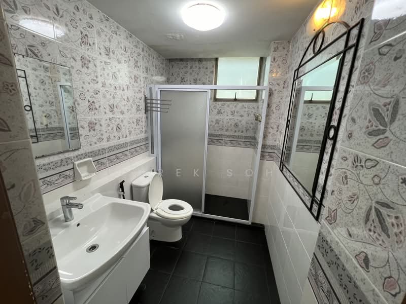 Astoria Park, 32 Lorong Mydin, 3 Bedrooms, 1,313 sqft, Condominium For Rent, by Derek Soh, 25307187 - PropertyGuru.com.sg