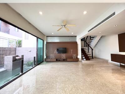 For Rent - Prime Sennett Avenue, East Coast Semi-D