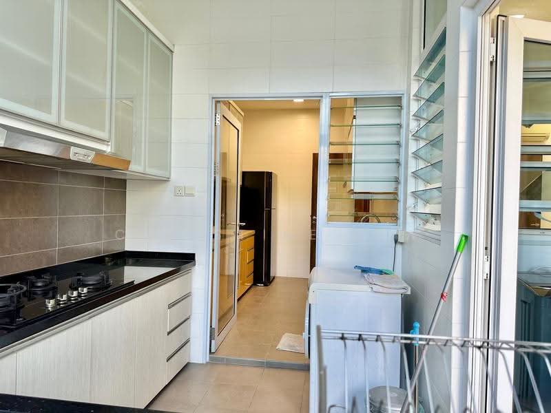D20 Modern 3storey Terrace Upp Thomson Rd/Thomson Hill/AMK Ave 2, Thomson Hill, Ang Mo Kio / Bishan / Thomson, 5 Bedrooms, 3,500 sqft, Terraced House For Rent, by Christine Low, 25307314 - PropertyGuru.com.sg