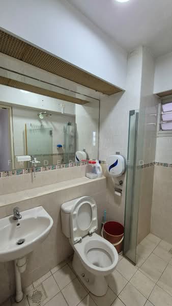 394 Bukit Batok West Avenue 5, 394 Bukit Batok West Avenue 5, 3 Bedrooms, 990 sqft, HDB Flat For Rent, by Frederick Foo, 25307334 - PropertyGuru.com.sg