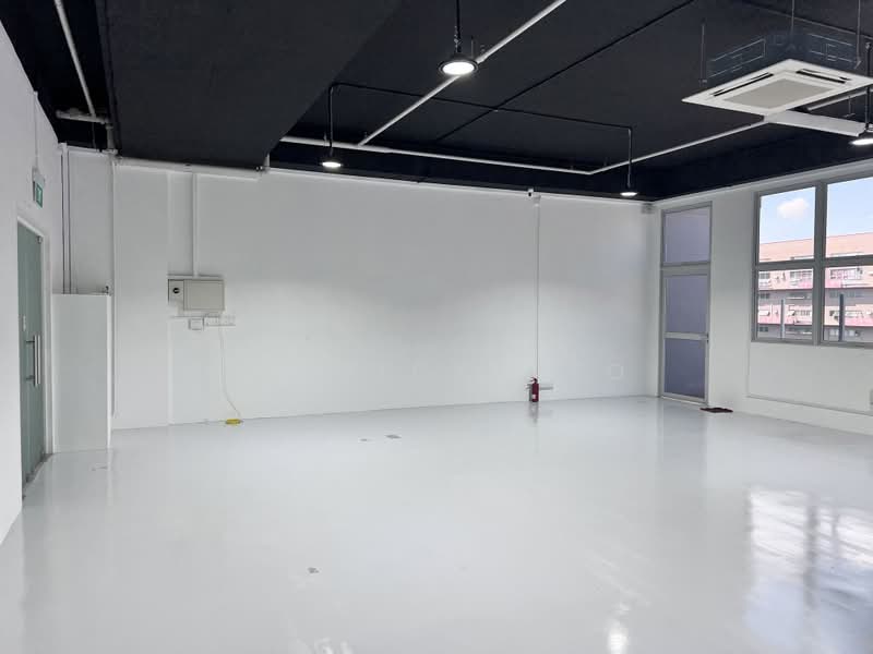 Pioneer Junction, 3 Soon Lee Street, Boon Lay / Jurong / Tuas, 1,270 sqft, Factory / Workshop (B2) For Rent, by Derrick Neo, 25307631 - CommercialGuru.com.sg