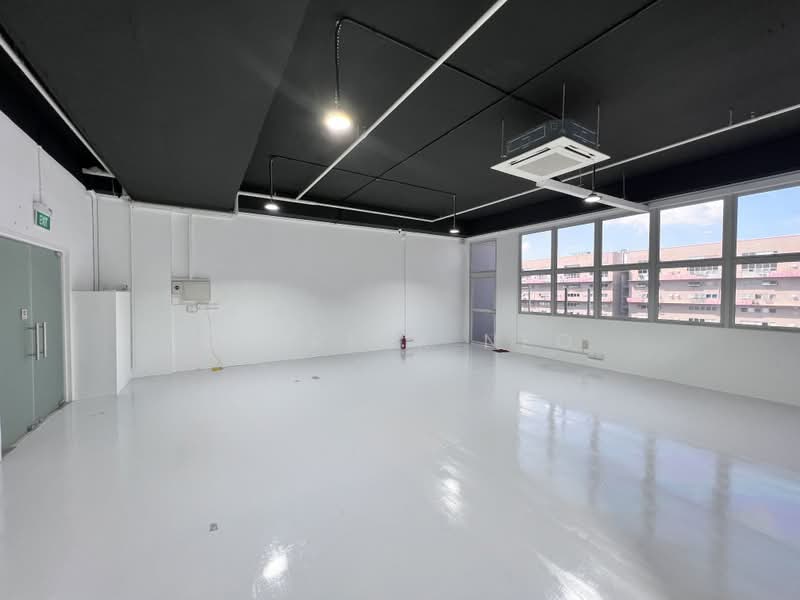 Pioneer Junction, 3 Soon Lee Street, Boon Lay / Jurong / Tuas, 1,270 sqft, Factory / Workshop (B2) For Rent, by Derrick Neo, 25307631 - CommercialGuru.com.sg