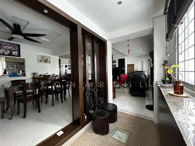 For Sale - 235 Pasir Ris Street 21