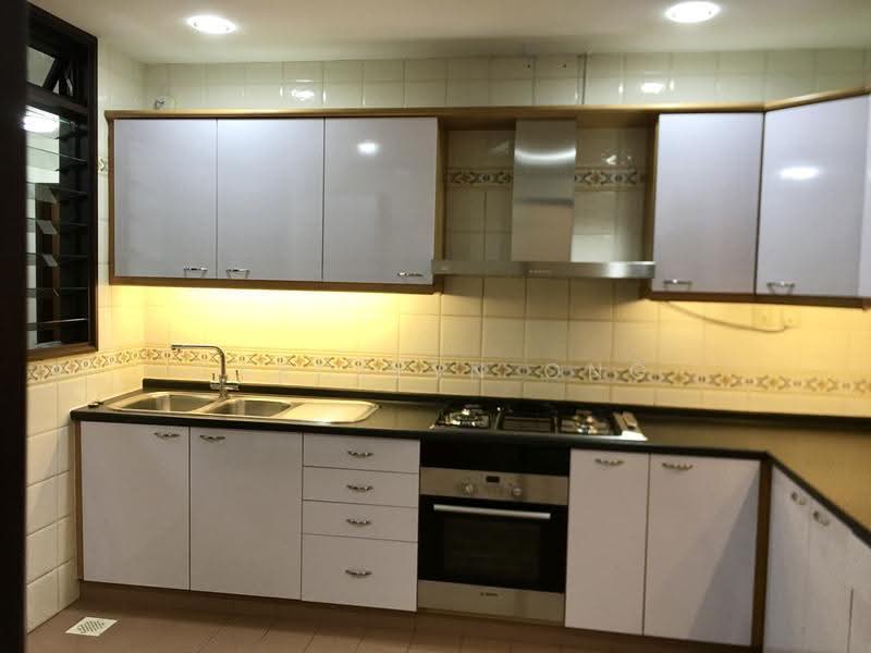 Gallop Gables, 70 Farrer Road, 5 Bedrooms, 3,412 sqft, Condominium For Rent, by Carollyn Ong, 25308406 - Kitchen (View 1) - PropertyGuru.com.sg