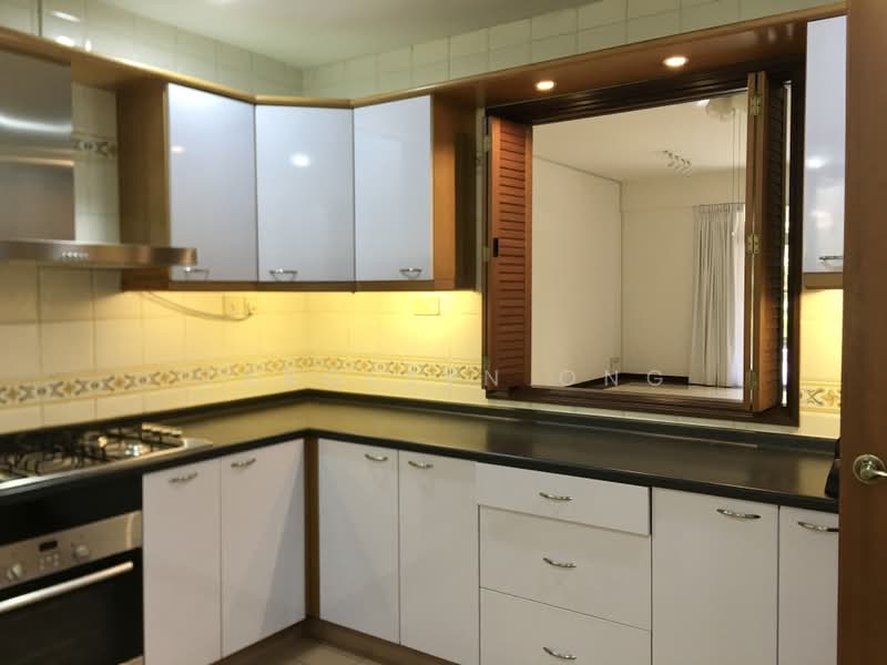 Gallop Gables, 70 Farrer Road, 5 Bedrooms, 3,412 sqft, Condominium For Rent, by Carollyn Ong, 25308406 - Kitchen (View 2) - PropertyGuru.com.sg