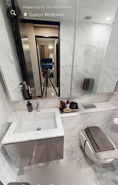 Midtown Bay, 120 Beach Road, 2 Bedrooms, 753 sqft, Condominium For Sale, by Tay Jocelyn, 25308423 - PropertyGuru.com.sg