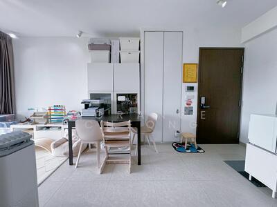 For Sale - iNz Residence