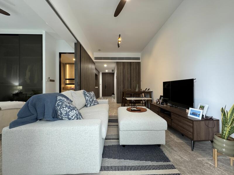 For Rent - The Reef at King's Dock