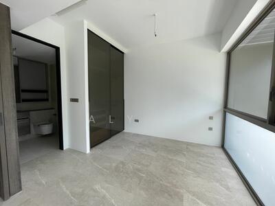 For Rent - The Reef at King's Dock