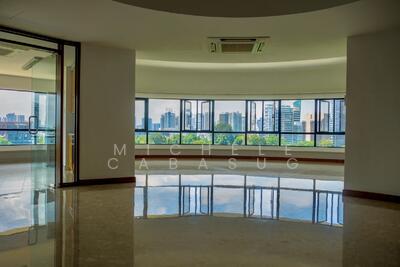 For Sale - The Draycott