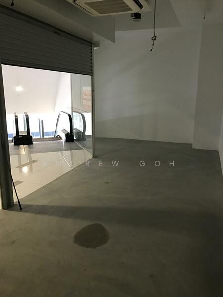 ⭐BELOW VALUE⭐500M TO MRT⭐3 TERTIARY SCHS WITHIN 800M⭐GOOD FRONTAGE⭐, ⭐PRIME RETAIL SPACE⭐STREET LEVEL EXPOSURE⭐, 333 sqft, Mall Shop For Sale, by Andrew Goh, 25309144 - CommercialGuru.com.sg