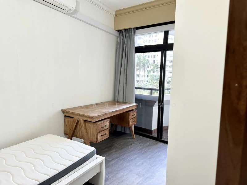 Mandarin Gardens, 5 Siglap Road, Room Rental, 200 sqft, Condominium For Rent, by Elizabeth Mok, 25309593 - Common 2 - PropertyGuru.com.sg