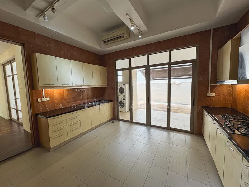 Lavish and luxurious Classic GBC with a charm, Belmont Road, 5 Bedrooms, 7,200 sqft, Good Class Bungalow For Rent, by Noam Nathan, 25309674 - PropertyGuru.com.sg