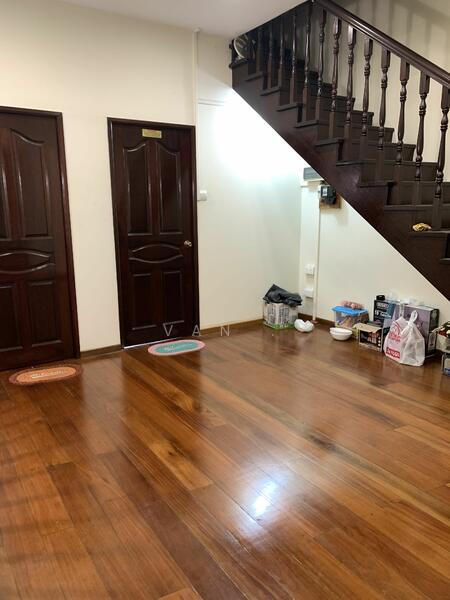 Roberts Lane / Farrer Park / Mustafa Centre, Roberts Lane, 1,100 sqft, Shop / Shophouse For Sale, by Van Kas, 25310697 - CommercialGuru.com.sg