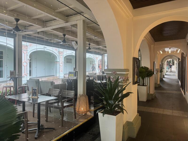 Restaurant bar cafe @ orchard with outdoor terrace high traffic Orchard rd traffic junction, Orchard rd, 5,500 sqft, Shop / Shophouse For Rent, by Leow Kok Wee, 25310720 - CommercialGuru.com.sg