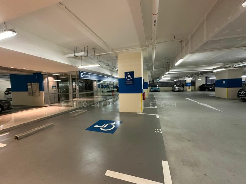 City Gate, 371 Beach Road, 441 sqft, Mall Shop For Sale, by Dionne Seah, 25310766 - CommercialGuru.com.sg