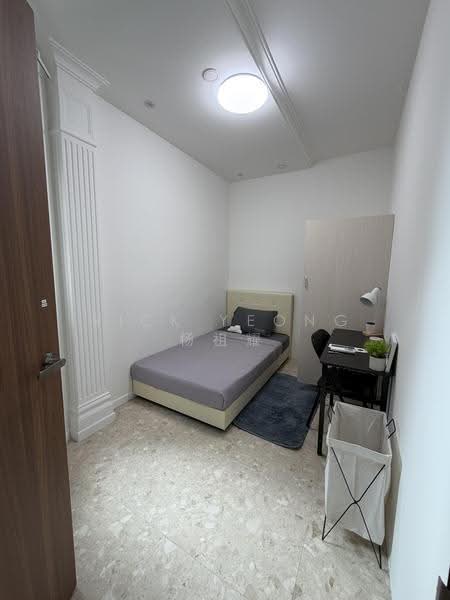 Summerdale, 2 Boon Lay Drive, Boon Lay / Jurong / Tuas, Room Rental, 120 sqft, Condominium For Rent, by Rick Yeong  杨祖耀, 25310946 - Bedroom - PropertyGuru.com.sg