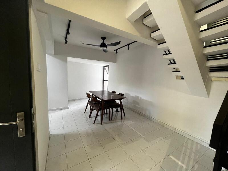 Pine Grove, 1P Pine Grove, Room Rental, 245 sqft, Condominium For Rent, by Jane Ee, 25311088 - PropertyGuru.com.sg
