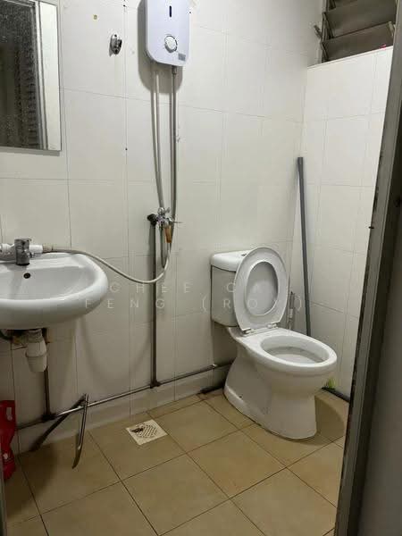Textile Centre, 200 Jalan Sultan, Beach Road / Bugis / Rochor, 4 Bedrooms, 883 sqft, Apartment For Rent, by Chee Cai Feng (Roy), 25311235 - PropertyGuru.com.sg