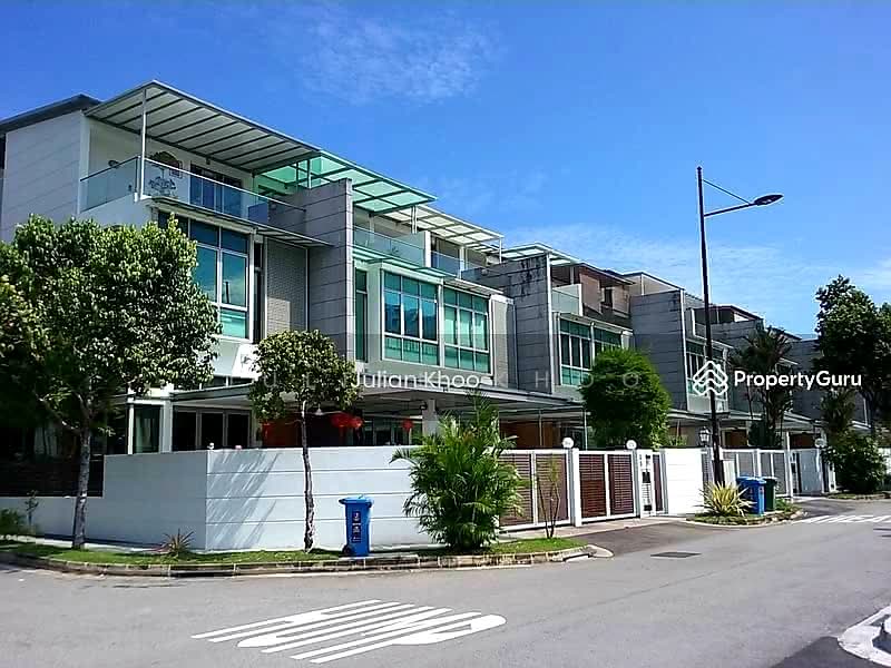No Owner! Master Room @ Tanah Merah, Tanah Merah Kechil Road South, Room Rental, 296 sqft, Terraced House For Rent, by Julian Khoo, 25311302 - PropertyGuru.com.sg