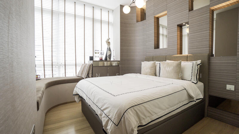 Huge Master Bedroom