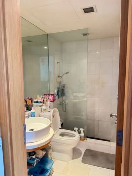 Icon, 10 Gopeng Street, 1 Bedroom, 581 sqft, Apartment For Rent, by Max Ang, 25312269 - PropertyGuru.com.sg