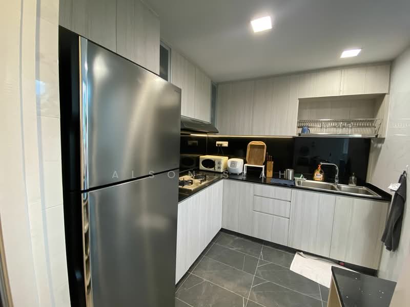 Shelford Regency, 65 Shelford Road, 2 Bedrooms, 990 sqft, Condominium For Sale, by Alson Seah, 25312504 - PropertyGuru.com.sg