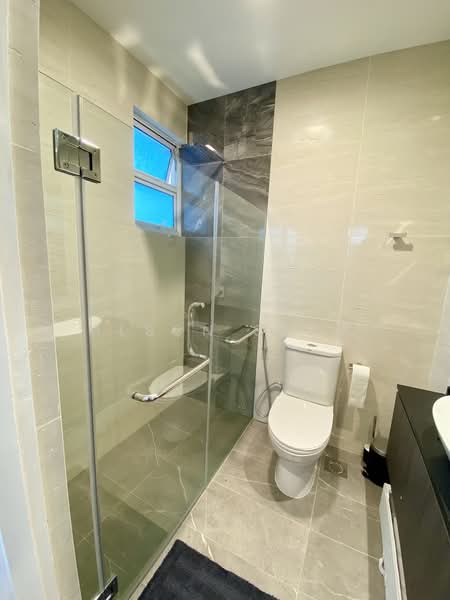 Shelford Regency, 65 Shelford Road, 2 Bedrooms, 990 sqft, Condominium For Sale, by Alson Seah, 25312504 - PropertyGuru.com.sg
